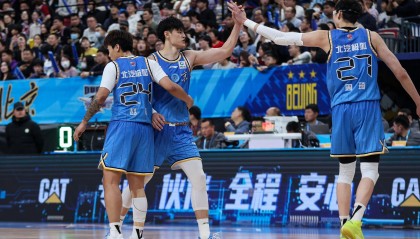 kaiyun集团-京粤生死战！“北京男篮vs广东男篮”登上热搜 暂列第9位